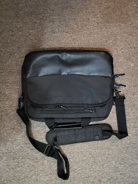 Dell Laptop Messenger Bag - Unbranded